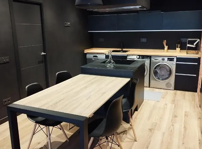 The Cavern - Apartment