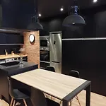 Apartment The Cavern - Gijon